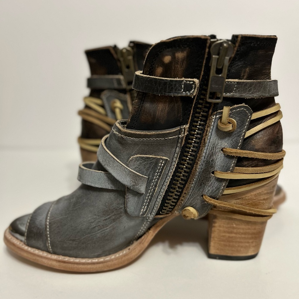 ⭐️Freebird Carter Boots size 9⭐️ - Picture 3 of 9